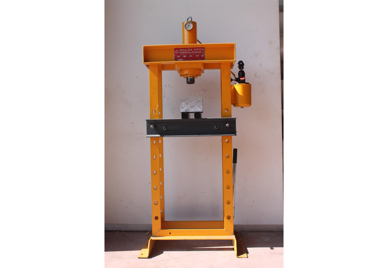 Hydraulic press – 20 t